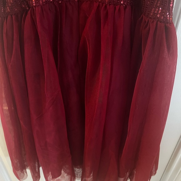 Glamorous Burgundy Red Sequin Semiformal Party Dress.  Valentine’s Day! - Picture 8 of 8